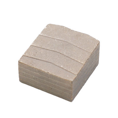 R Shape Diamond Granite Segment voor schroot in Thailand door LINSING Stone Cutting Tools