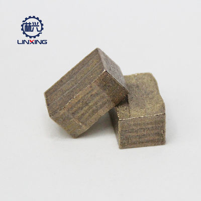 Goedkwalificeerde Multi-Blade Diamond Segment 24x8.8/9.6x15mm voor nat snijgranit