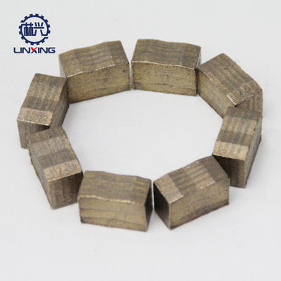 Goedkwalificeerde Multi-Blade Diamond Segment 24x8.8/9.6x15mm voor nat snijgranit