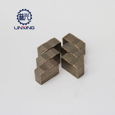 Goedkwalificeerde Multi-Blade Diamond Segment 24x8.8/9.6x15mm voor nat snijgranit