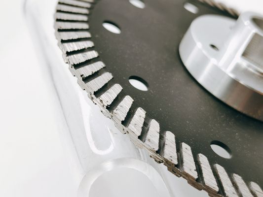115 mm continu dunne Turbo Diamantzaagblad voor snij- en slijptoepassingen