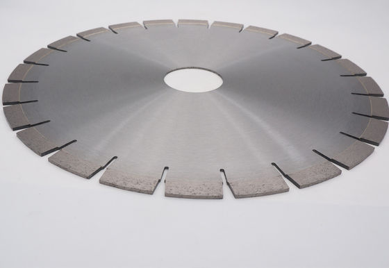 350 mm zandsteen diamantenzaagblad snijplaat voor lava vulkanische steen snijden in Mexico