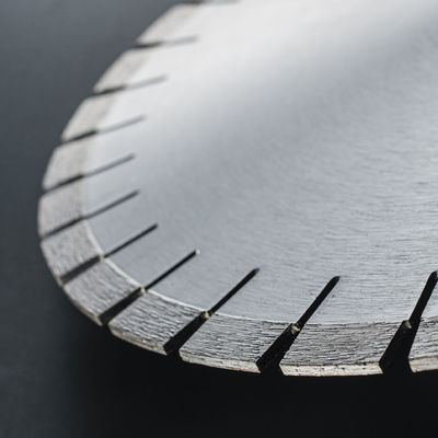 10 mm Arbor Grootte 400 mm Lange levensduur Diamanten cirkelzaagmes voor het snijden van graniet