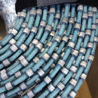 Snijden van 8,3 mm Perlen Plastic Diamant Draadzaag voor het vierkant maken en profileren van Granitblokken