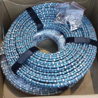Snijden van 8,3 mm Perlen Plastic Diamant Draadzaag voor het vierkant maken en profileren van Granitblokken