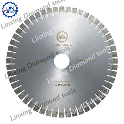 D340/400/450mm Diamantzaagmes voor scherp snijden van graniet 24 tanden per inch Design