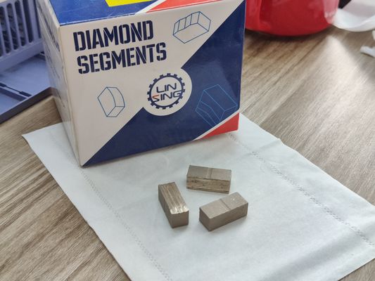 Diamantpoeder 1,2 meter enkelblaad Diamantsegment voor het snijden van marmer in Europa