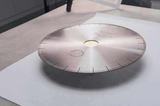 350 mm 14' U-slot porseleinen diamantzaagmes voor diamantsnijden scherptevoordeel