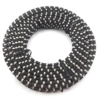Lange levensduur Diamantdraad 12,0 mm* 40 Rubbercoated voor het snijden van granietsteen in steengroeven