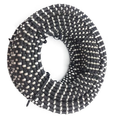 Lange levensduur Diamantdraad 12,0 mm* 40 Rubbercoated voor het snijden van granietsteen in steengroeven