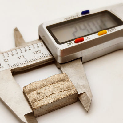 13/15/20mm Zilveren meerbladen Diamantsegment voor het snijden van marmeren graniet 5,5-6,5 mm
