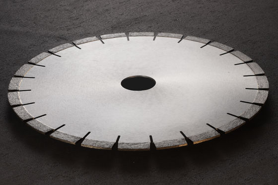 Professionele 16 inch diamantzaagblad industriële kwaliteit voor het snijden van marmer en graniet