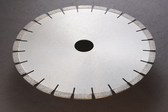 Professionele 16 inch diamantzaagblad industriële kwaliteit voor het snijden van marmer en graniet