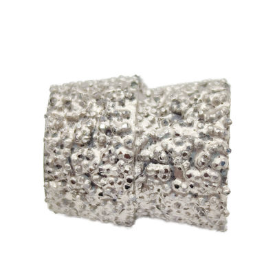 Op maat gemaakte ondersteuning OBM Diamant touw draadsagdeeltjes voor langdurig steensnijden