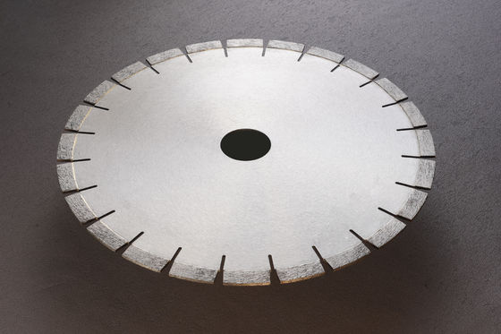 Hoogfrequente lasprestaties zaagblad voor het snijden van vulkanische lava