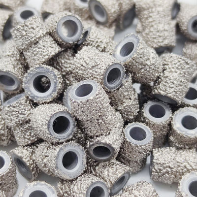 Op maat gemaakte ondersteuning OBM Diamant touw draadsagdeeltjes voor langdurig steensnijden