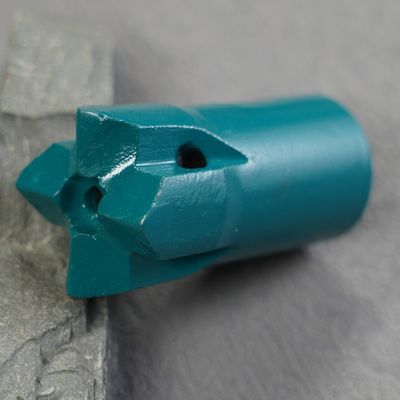 Op maat gemaakte ondersteuning ODM Conical Long Life Sharpness Cross Chisel Bit voor het boren van steengroeven