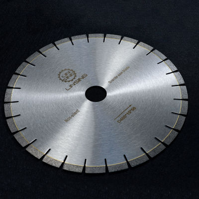Hoogfrequente las 350mm Diamantzaagblad voor het snijden van graniet op brugzaagmachine