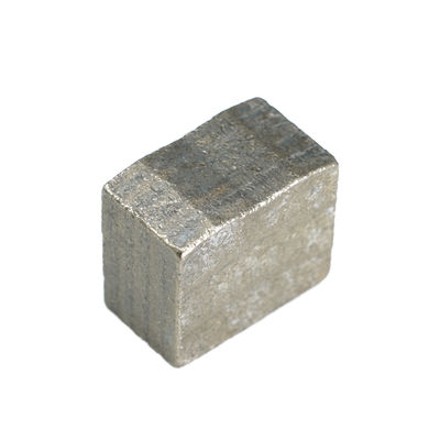 Op maat gemaakte voordelen Diamantsegment lassen voor Quarring langer levensduur