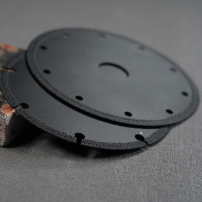 Vacuüm gebrazen gesegmenteerd 4 inch 105*1.4*20mm Diamantzaagblad voor het droge snijden van metaalgranit