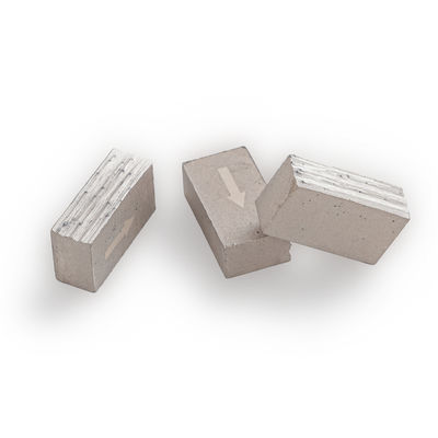 Ventilator-sandwichvorm D300-3500 Diamantsegmenten voor het snijden van marmer 24*8*13 mm