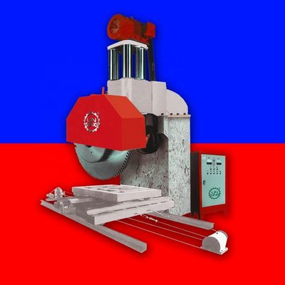 Eenarmige, meerblaadige steensnijmachine voor het profileren van rode granieten blokken