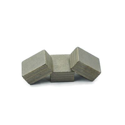 24*11.5*20mm Metal Grinding Disc Tips Diamantsegmenten voor metaalpoetsblokjes A-klasse