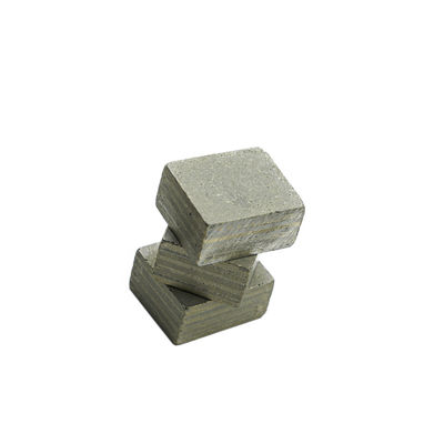 24*11.5*20mm Metal Grinding Disc Tips Diamantsegmenten voor metaalpoetsblokjes A-klasse