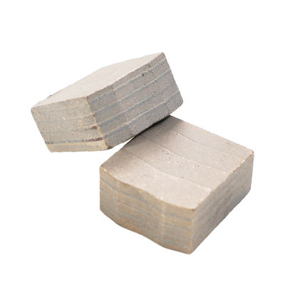 R Shape Diamond Granite Segment voor schroot in Thailand door LINSING Stone Cutting Tools