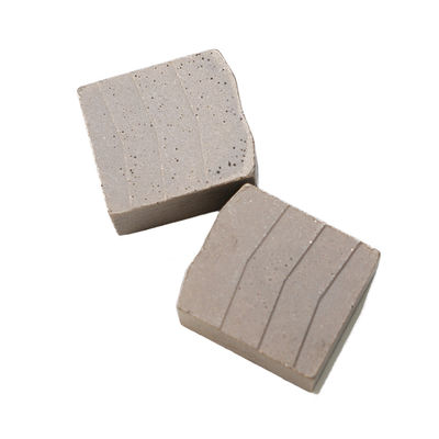 R Shape Diamond Granite Segment voor schroot in Thailand door LINSING Stone Cutting Tools