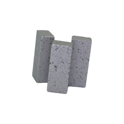20*4.8/5.4*8mm Diamant metaal poeder band zag segment voor het snijden van medium harde granieten steen