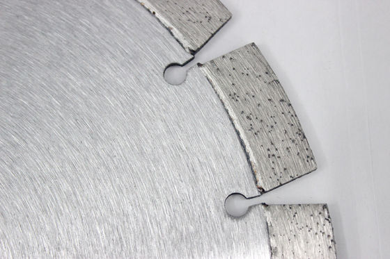 230 mm betonnen met lasergeweld diamantzaagmes voor zware toepassingen
